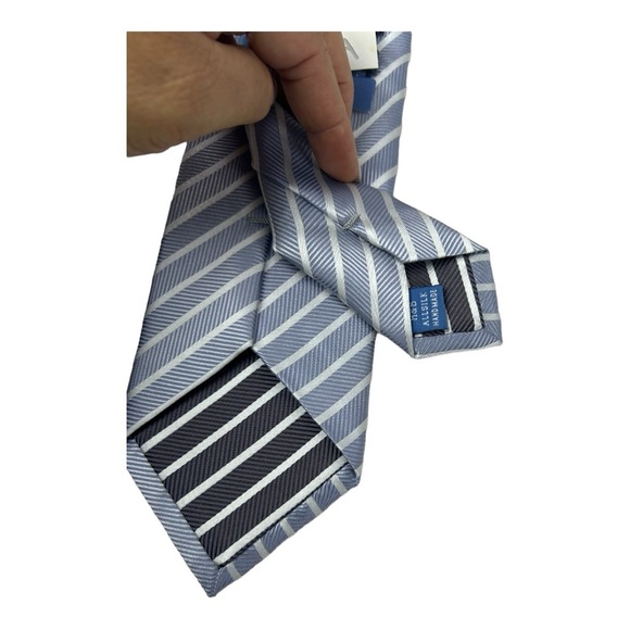 HAINES & BONNER Of London Handmade Silk Tie Blue and White Stripes. New - Picture 8 of 12